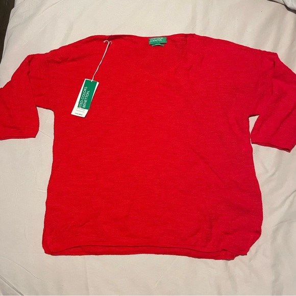 Vintage Red blouse from Europe - Picture 2 of 4